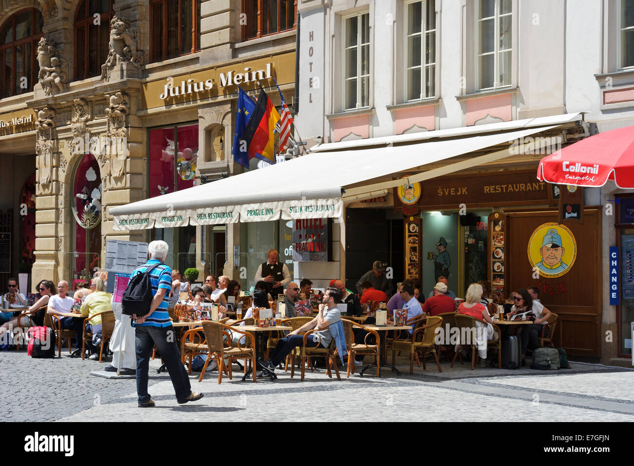 People relaxing at an alfresco restaurant in the City of Prague, Czech Republic. Stock Photo