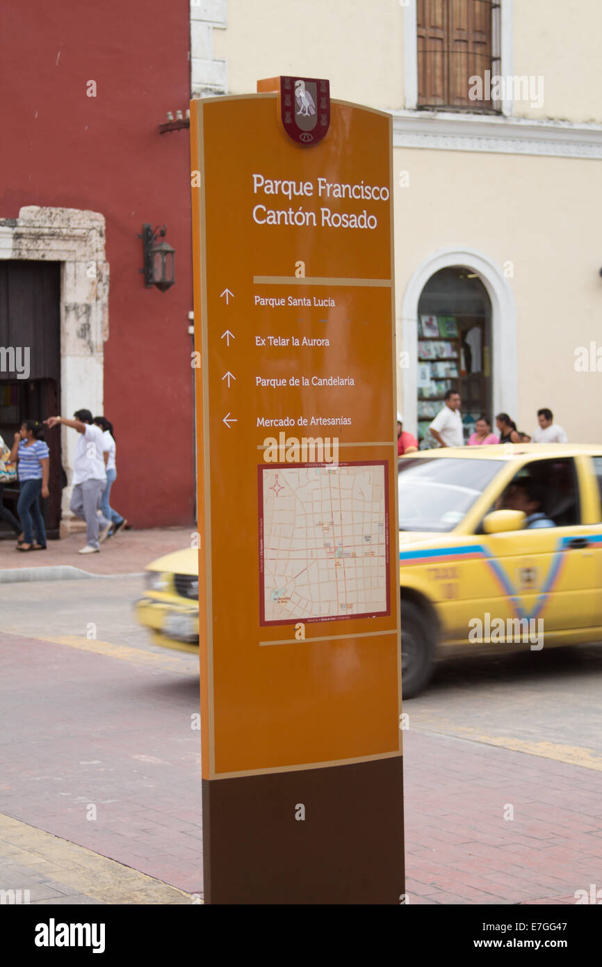 Sign showing PArque Francisco Canton Rosado, the town center park in