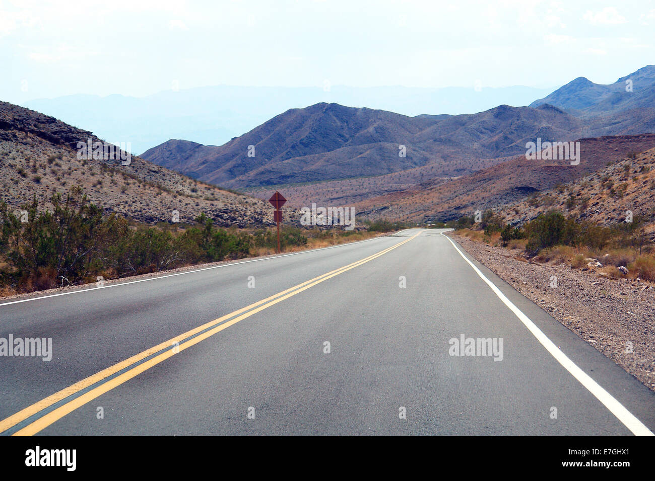 Car crossing death valley hi-res stock photography and images - Alamy