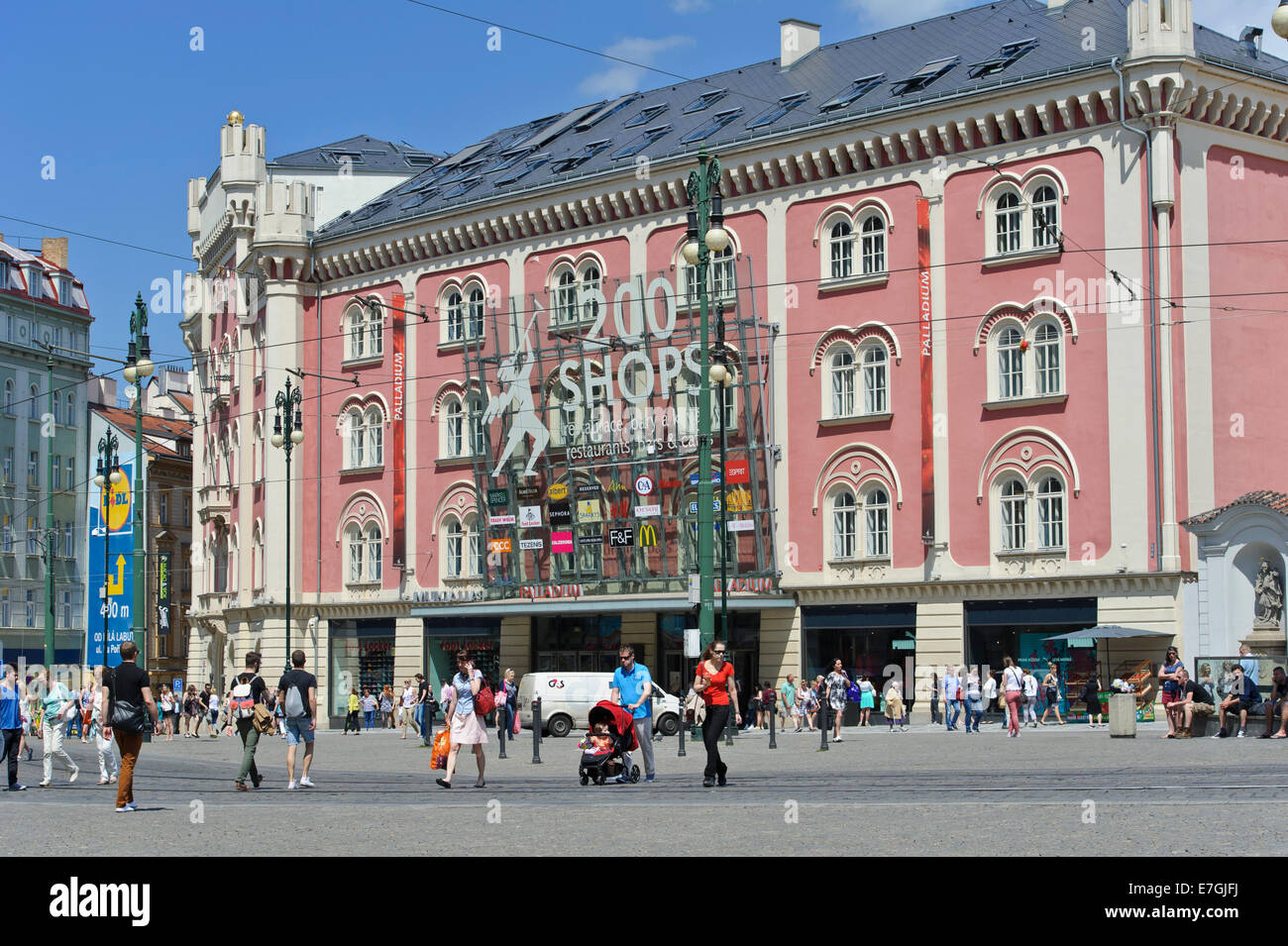 Prague shopping Mall People in Shopping City Centre Palladium Czech  Republic Stock Photo - Alamy