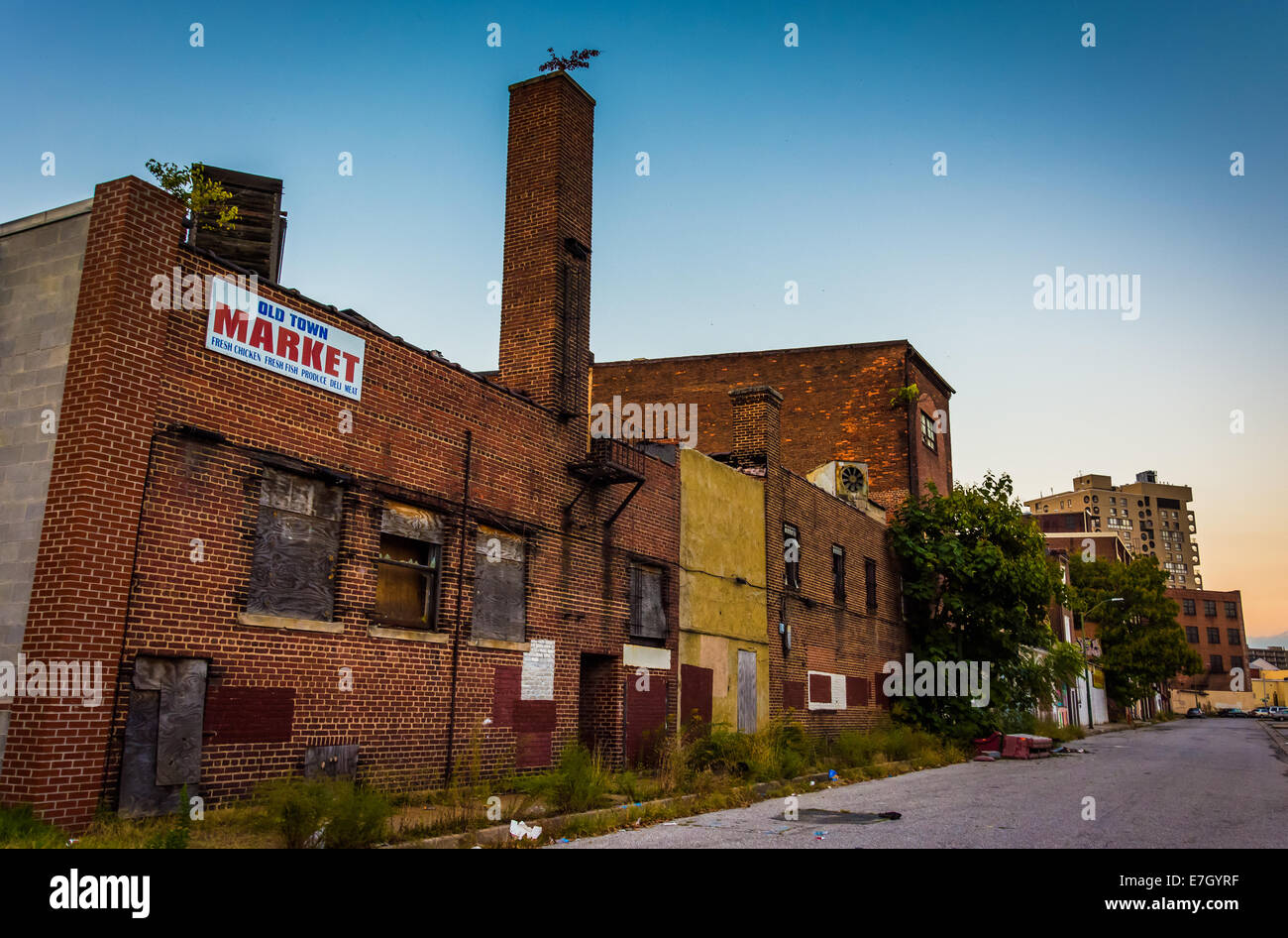 Abandoned shops at Old Town Mall, in Baltimore, Maryland Stock Photo