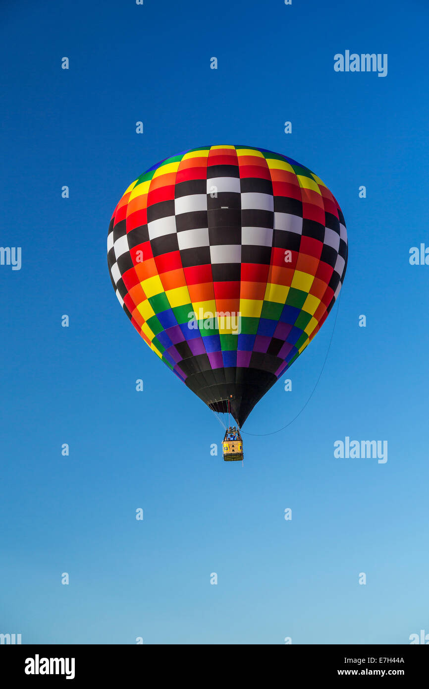 Hot air balloons and the National Balloon Classic in Indianola, Iowa ...
