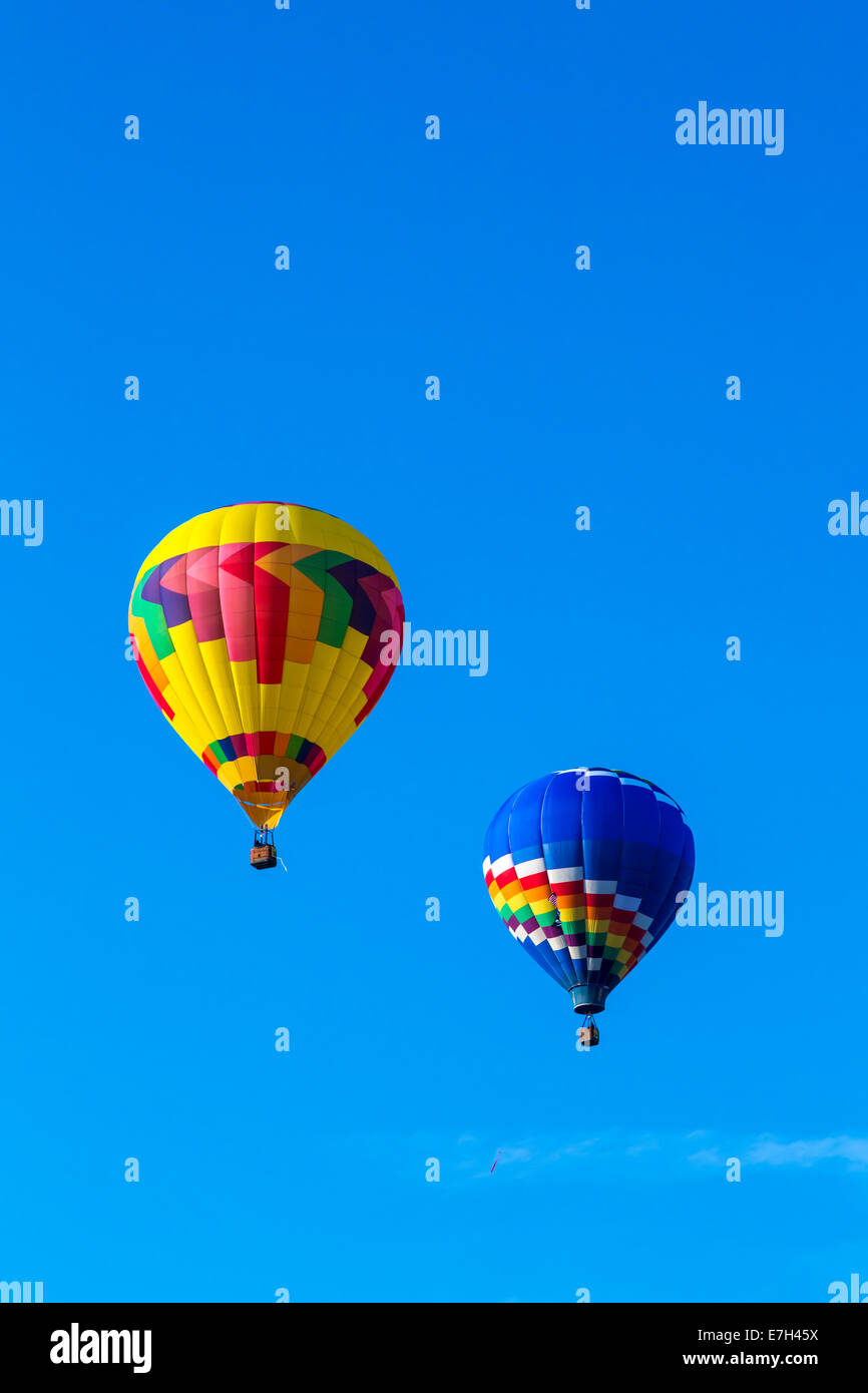 Hot air balloons and the National Balloon Classic in Indianola, Iowa ...