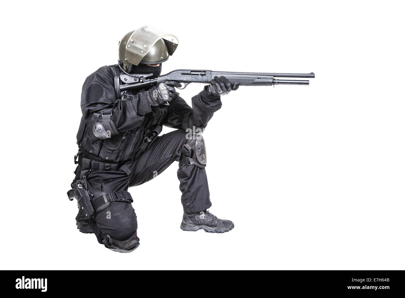 Spec ops soldier with shotgun Stock Photo - Alamy