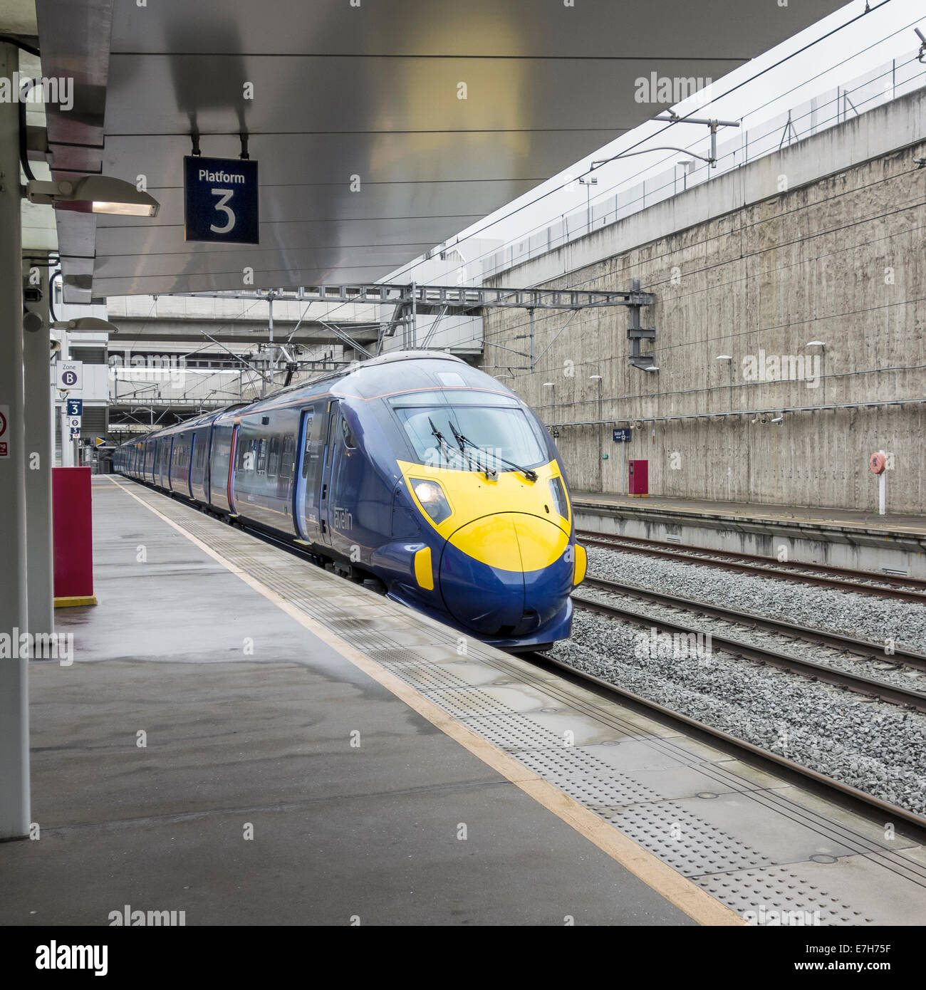 Javelin High Speed Train Arriving at Stratford International Stock Photo