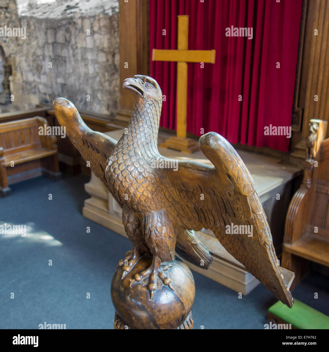 Eagle Lectern  Carved Wood Altar St Mary's Church, Strand Street Sandwich Kent Stock Photo