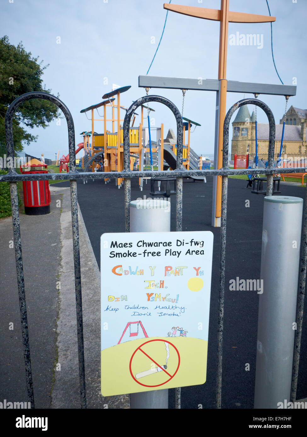 Smoke free play area sign in Aberystwyth Ceredigion Wales UK Stock Photo