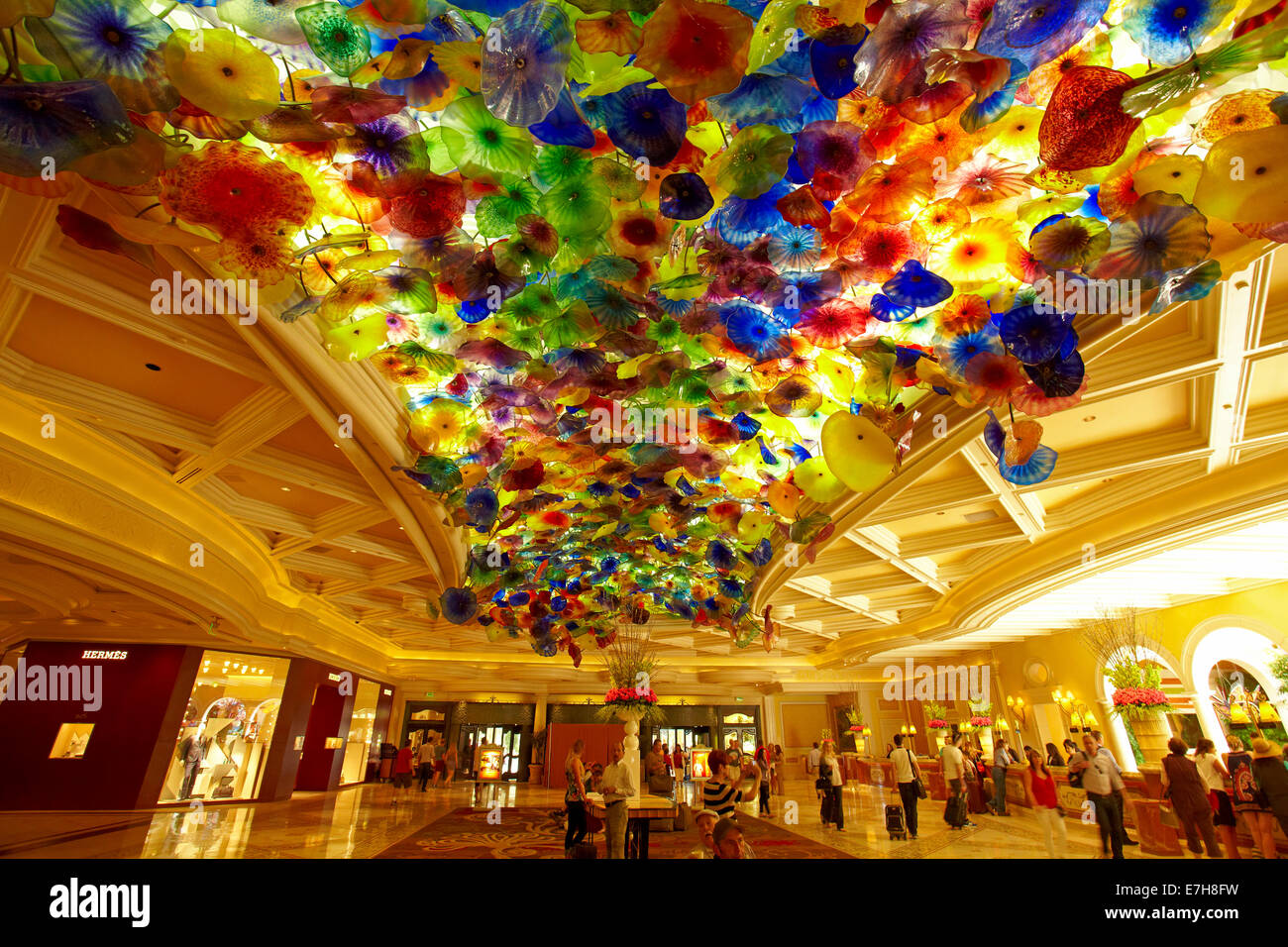 Dale Chihuly's Fiori di Como (2000 hand blown glass flowers), lobby, Bellagio, Las Vegas, Nevada, USA Stock Photo