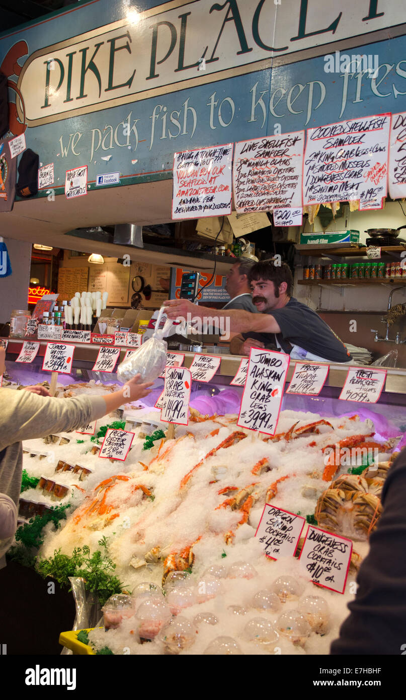 Fish stall, Pike Place Market, Seattle Stock Photo
