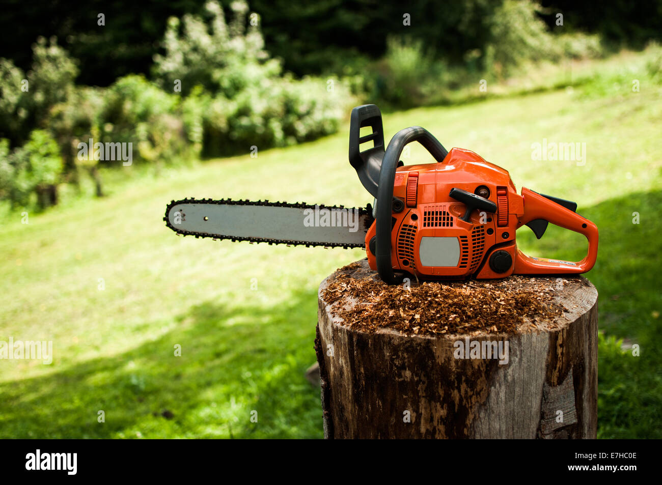 Chainsaw blade hi-res stock photography and images - Alamy