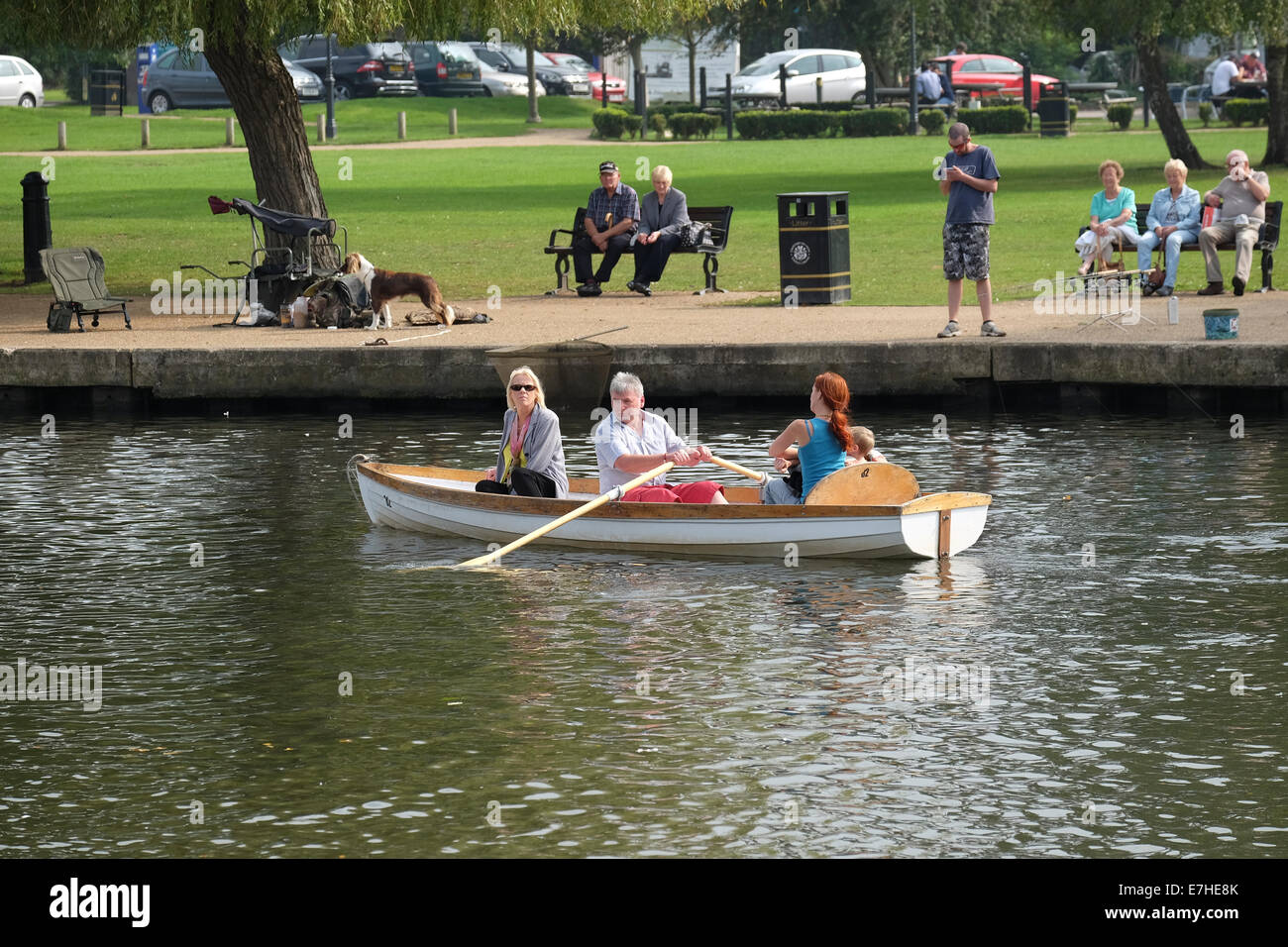 Rowing on the River Avon at Stratford Stock Photo Alamy