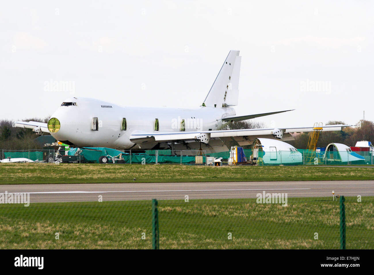 Dubai Air Wing Boeing 747200 nears the end at Cotswold airport Stock