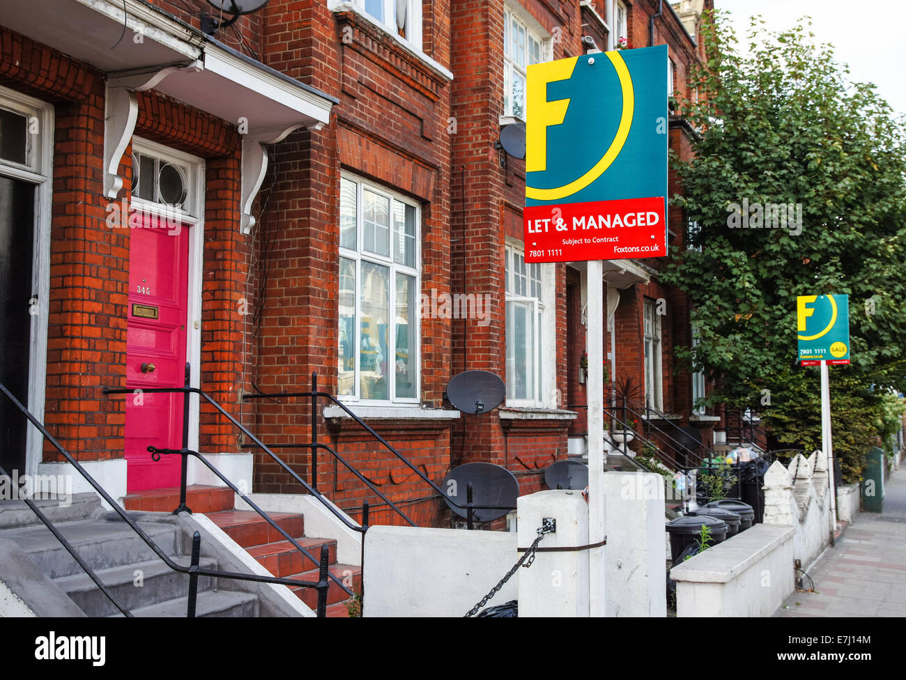 Foxtons estate agent london hires stock photography and images Alamy