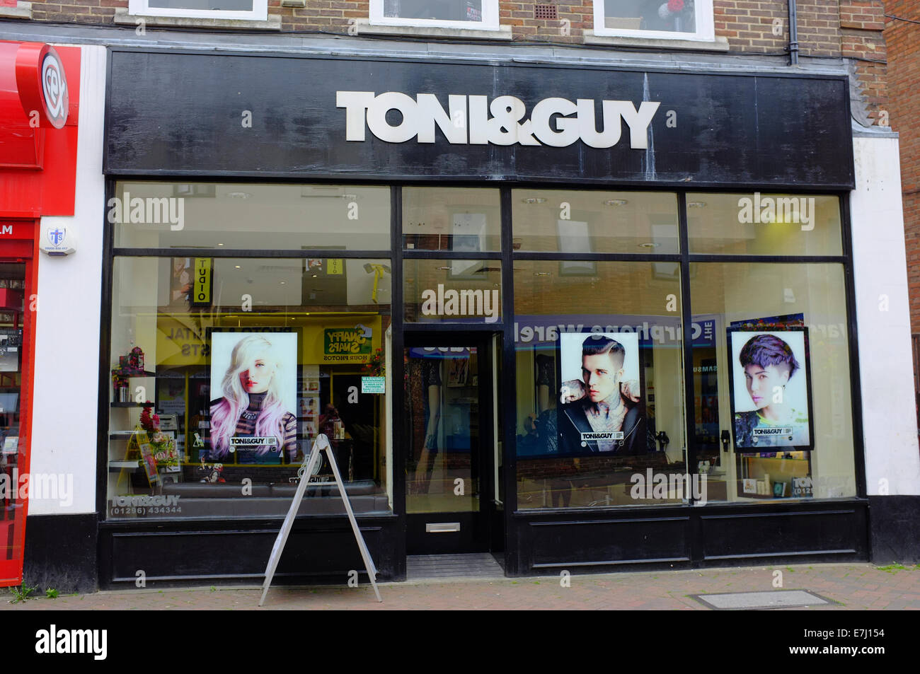 TONI & GUY hairdressers in Aylesbury Stock Photo