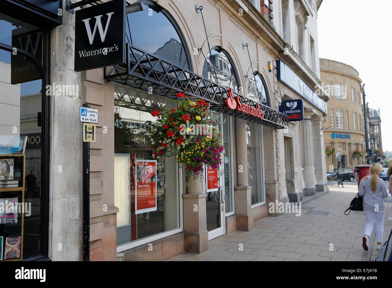 Harrogate Shops and People Stock Photo Alamy
