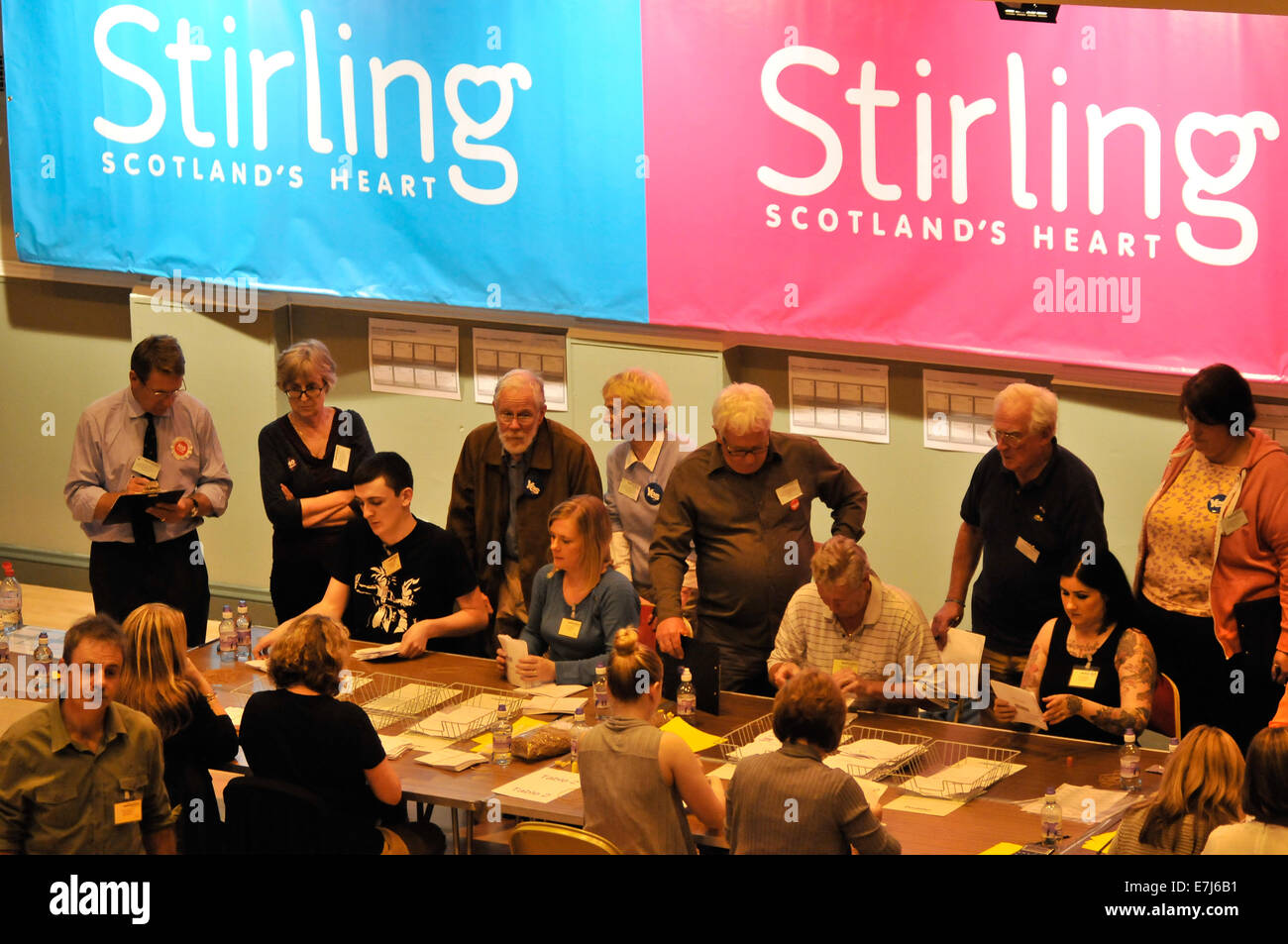 Stirling, Scotland, UK. 19th September 2014.  The ballot boxes have been counted for the Scottish Referendum count and Stirling rejected independence. 25,010 votes were cast for Yes and a total of 37,153 votes were cast for No. A total of 62,225 (90.1%) local residents took part in the Referendum. Voters between 16 and were allowed to vote in an election for the first time in what has been one of the largest turn outs for an election. Credit:  Andrew Steven Graham/Alamy Live News Stock Photo