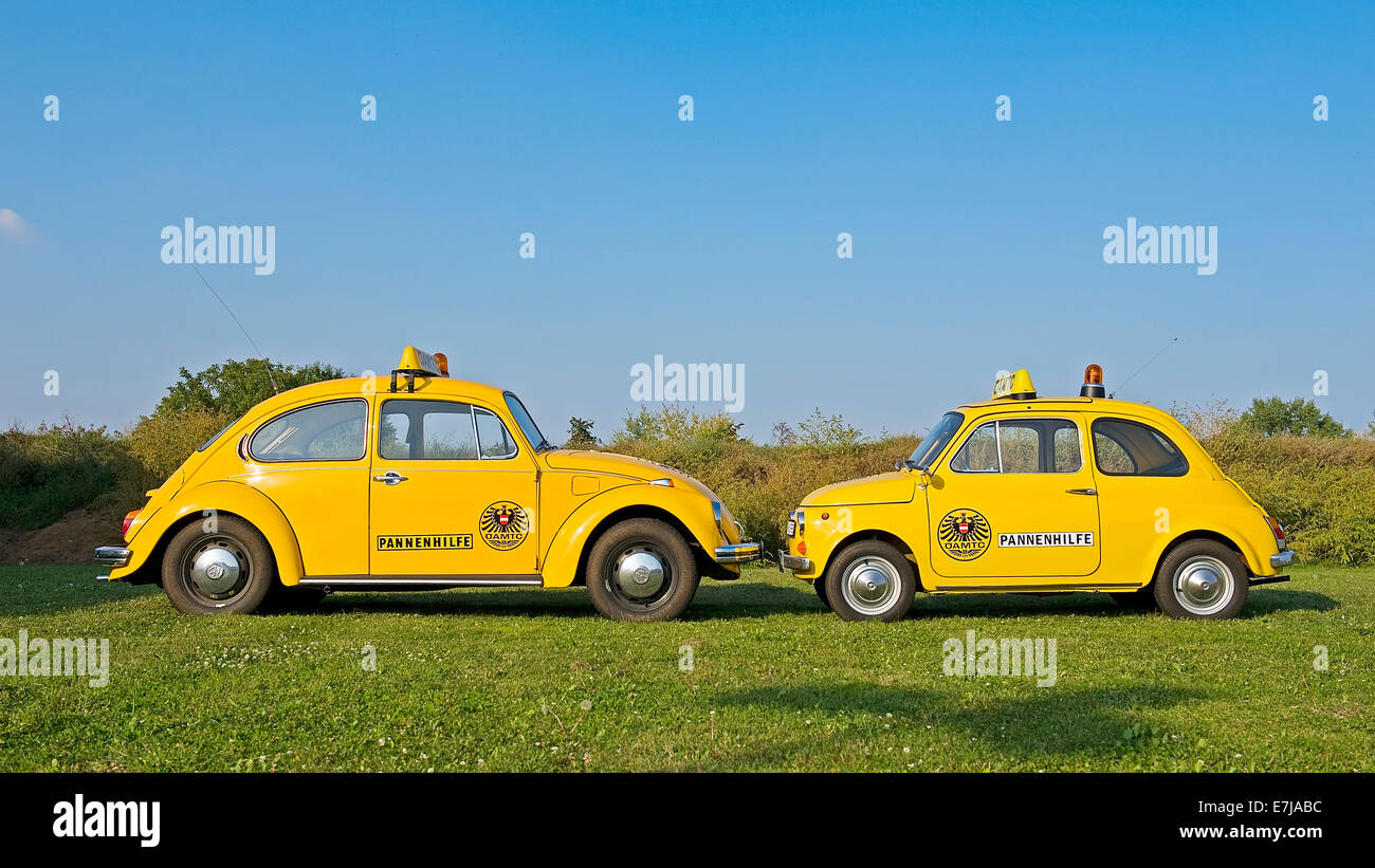 ÖAMTC breakdown assistance, vintage Volkswagen and Puch cars Stock Photo