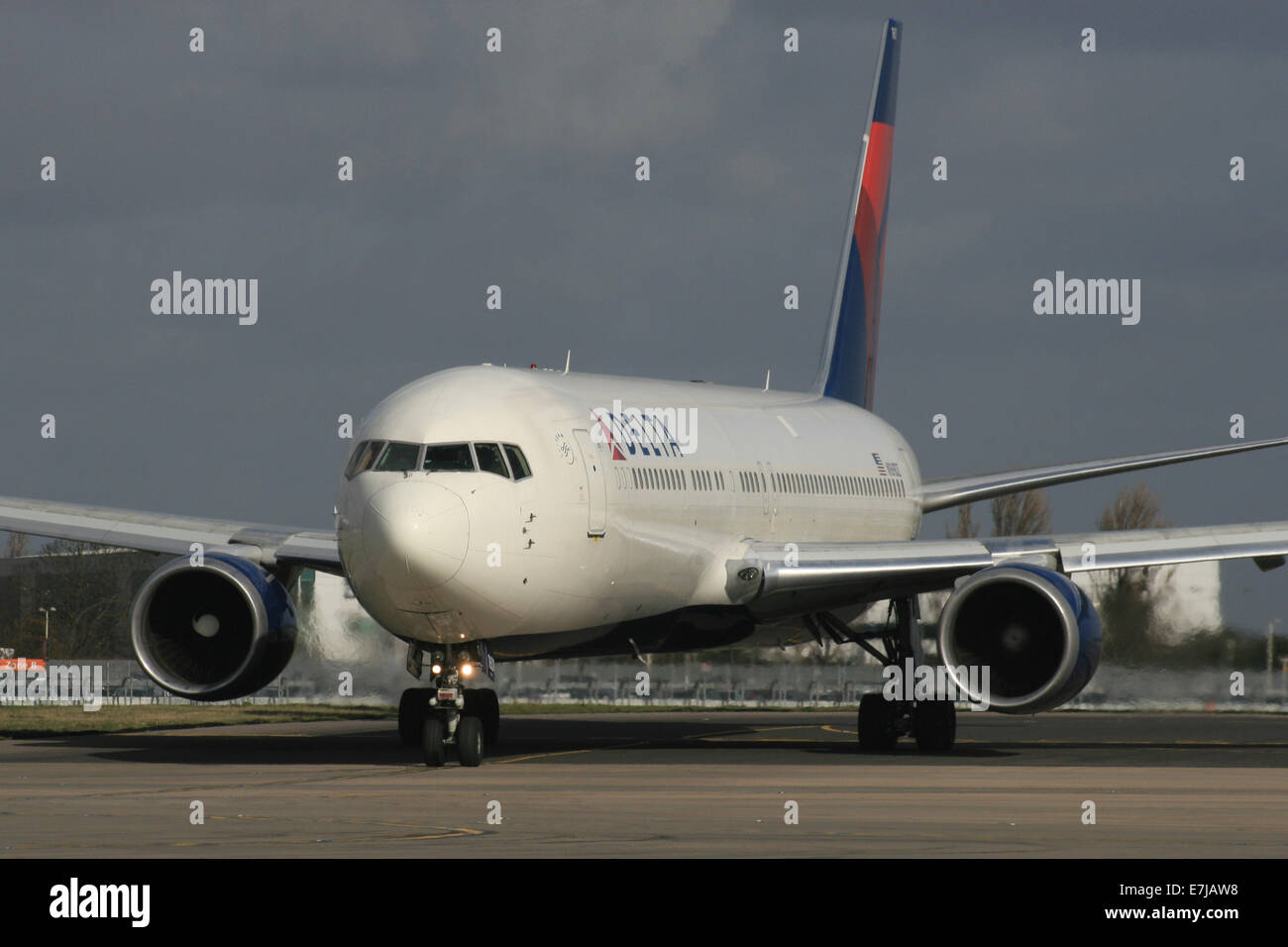 Delta airlines hires stock photography and images Alamy