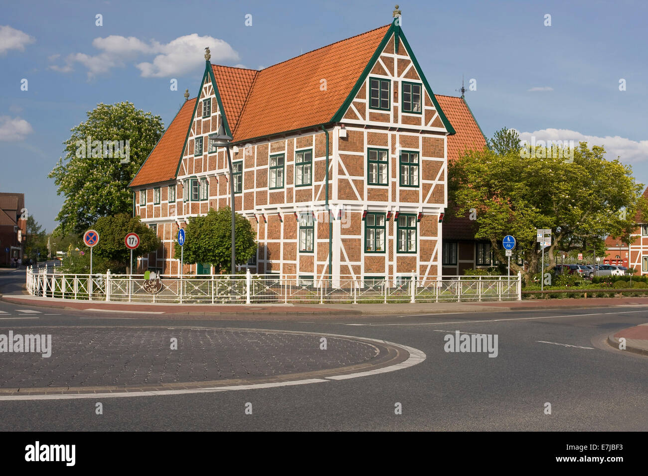 Old land, country, Outside, FRG, federal republic, Germany, half-timbered house, building facade, house facade, Jork, Lower Saxo Stock Photo