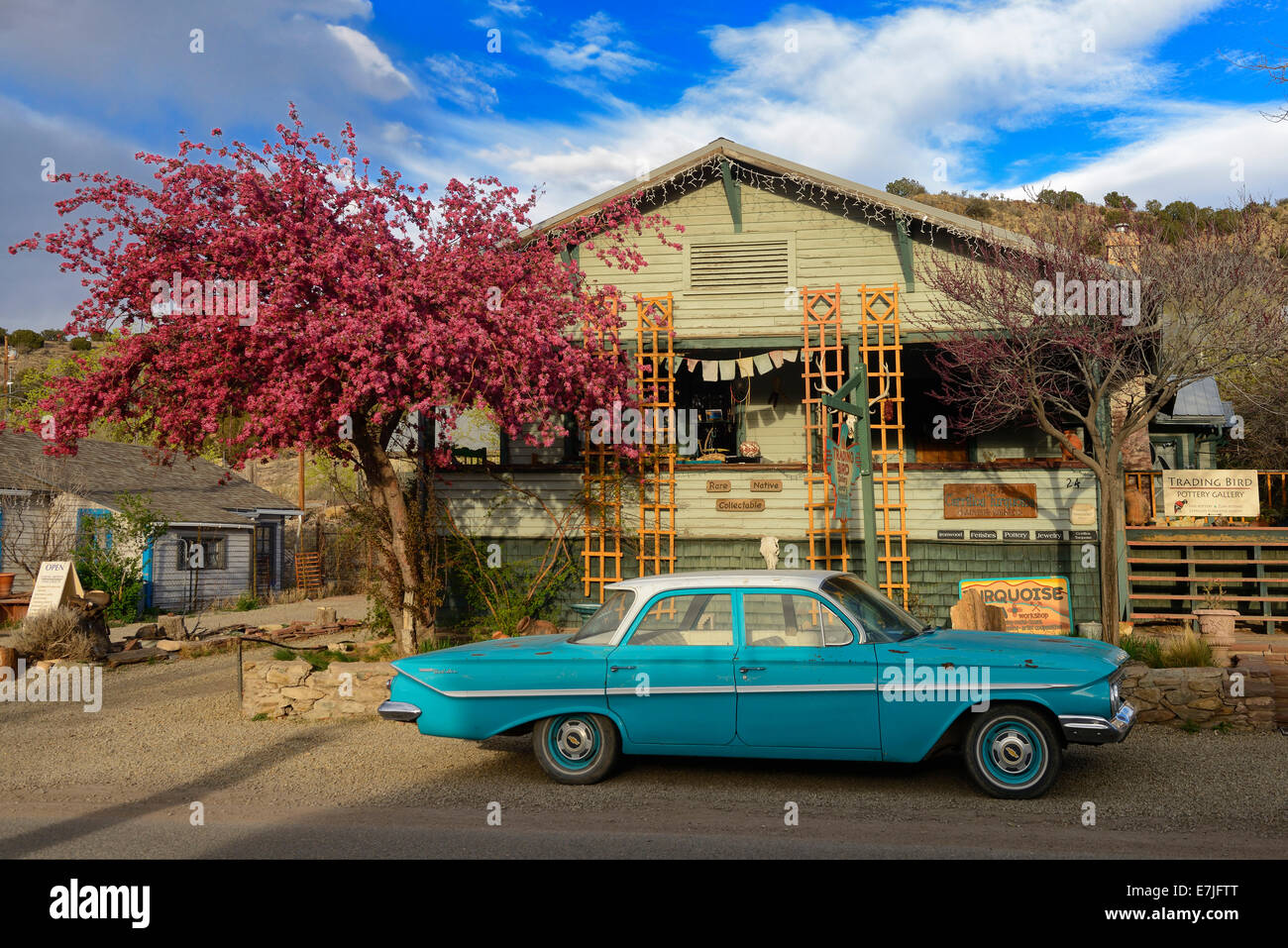 USA, United States, America, New Mexico, Madrid, Ghost town, history, artist, community, hogs, movie set, classic car, bloom, ho Stock Photo