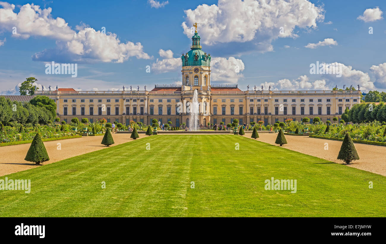 Schloss Charlottenburg (Charlottenburg Palace) with garden in Berlin Stock Photo