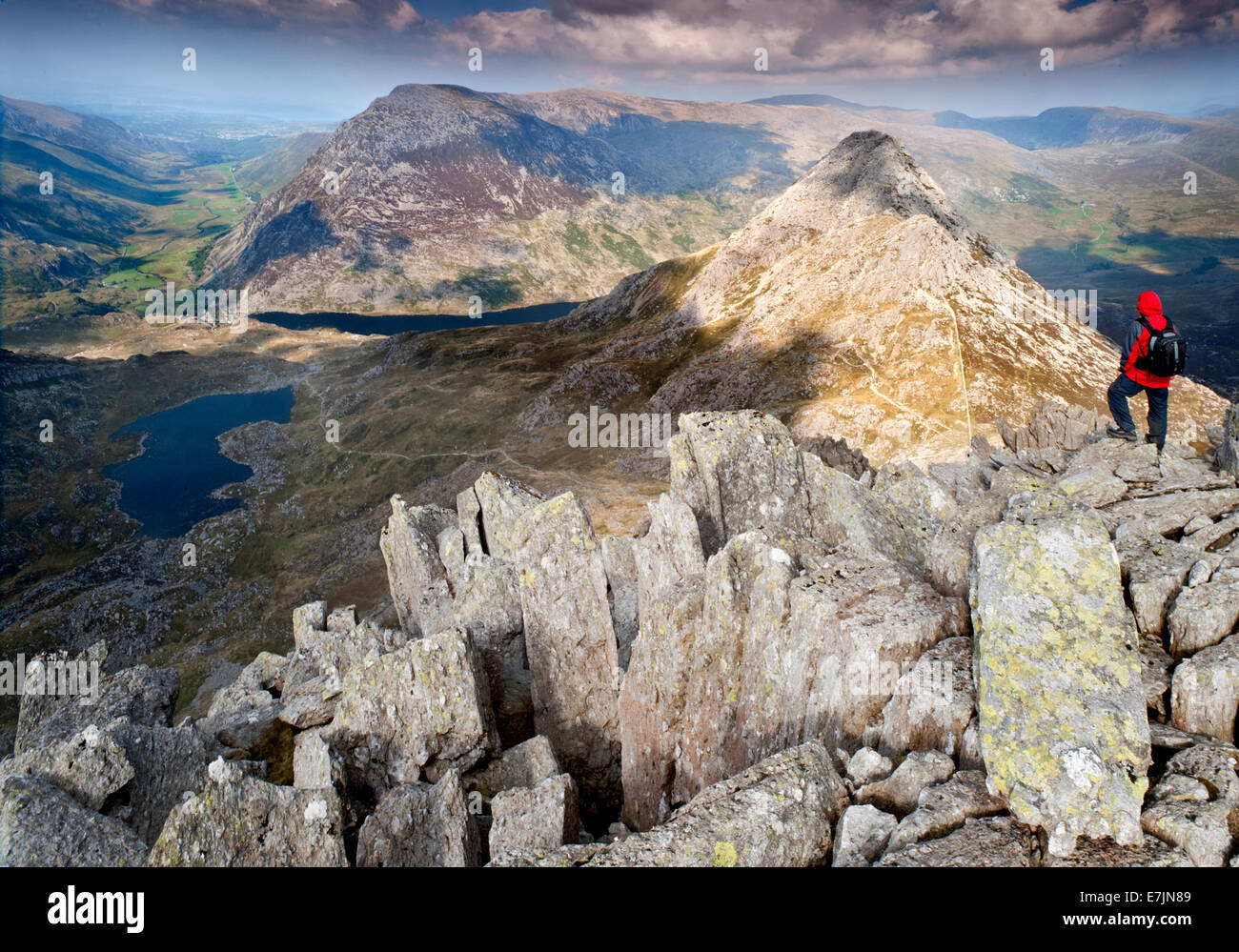Walker Overlooking Tryfan & The Ogwen Valley from Bristly Ridge, Snowdonia National Park, North Wales, UK Stock Photo