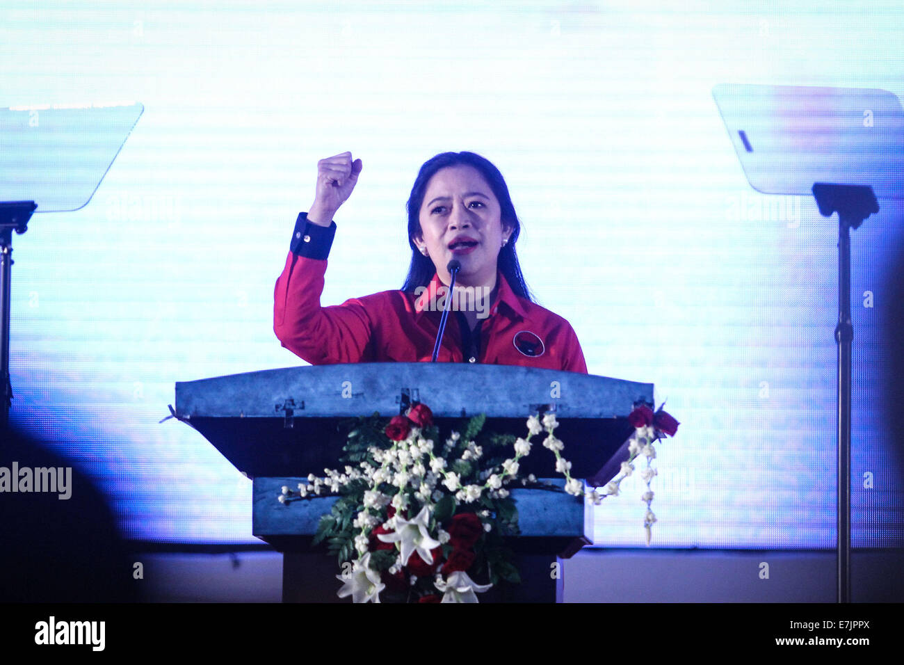 Semarang, Indonesia. 19th September, 2014. Chairman of PDIP party who also the daughter of Megawati, Puan Maharani gestures as she delivers her speech during the 4th national working meeting of PDI-P at Marina Convention Hall in Semarang, Central Java, Indonesia. The national meeting attended by 1,590 party cadres from all over Indonesia and take place from 19-21 September 2014. The meeting is expected to change the 10-year mindset of the PDI-P, as it has switched to being the ruling party from being the opposition party. Credit:  PACIFIC PRESS/Alamy Live News Stock Photo