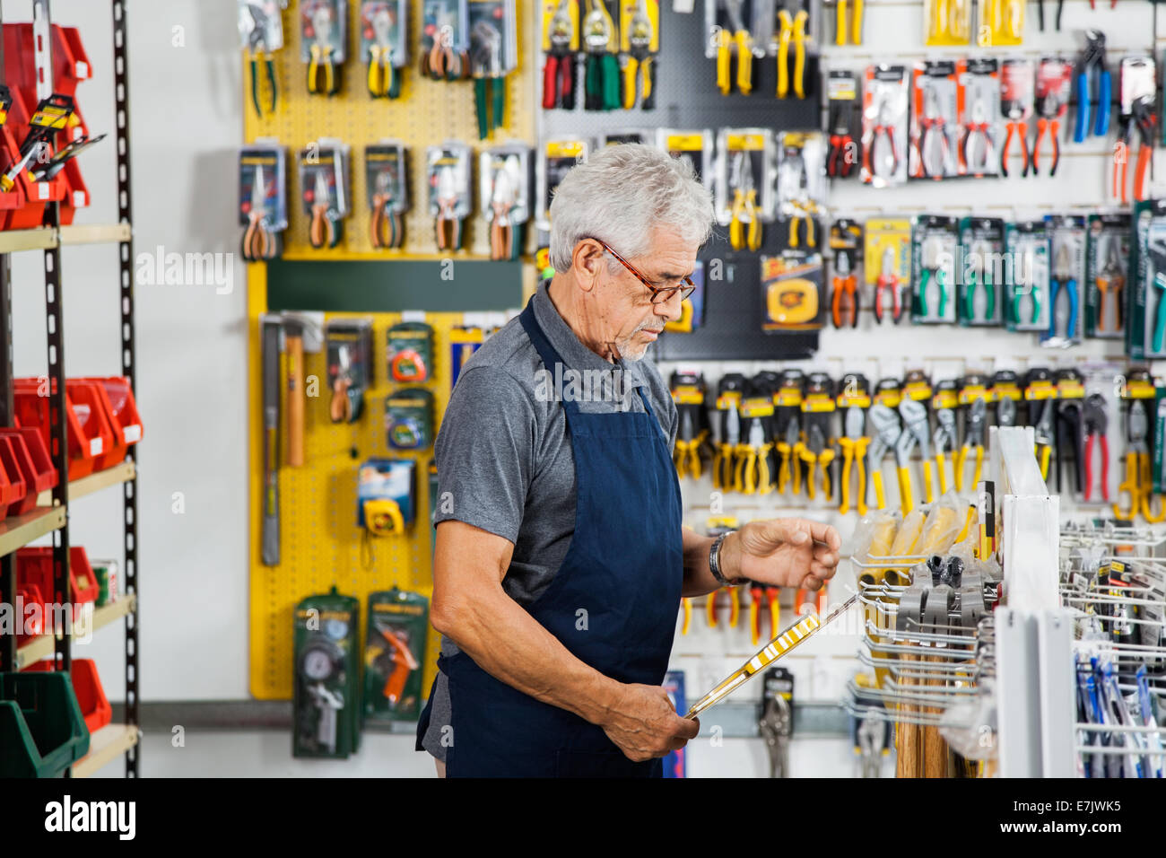 Hardware store hires stock photography and images Alamy