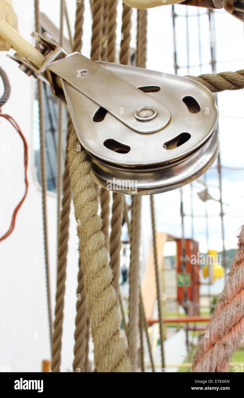 Closeup of old metal block and rigging at the yacht Stock Photo - Alamy