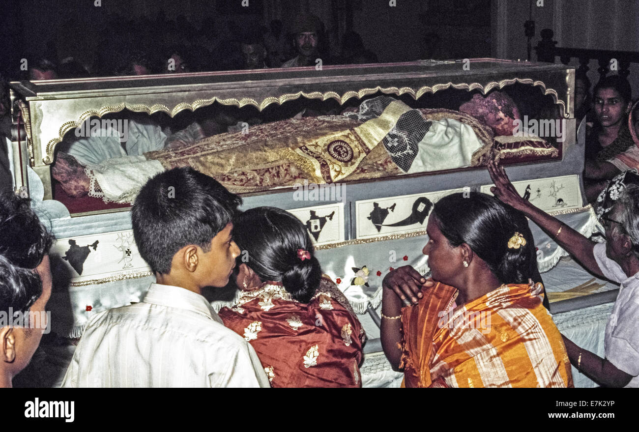 The body of Saint Francis Xavier is viewed through its glass and silver