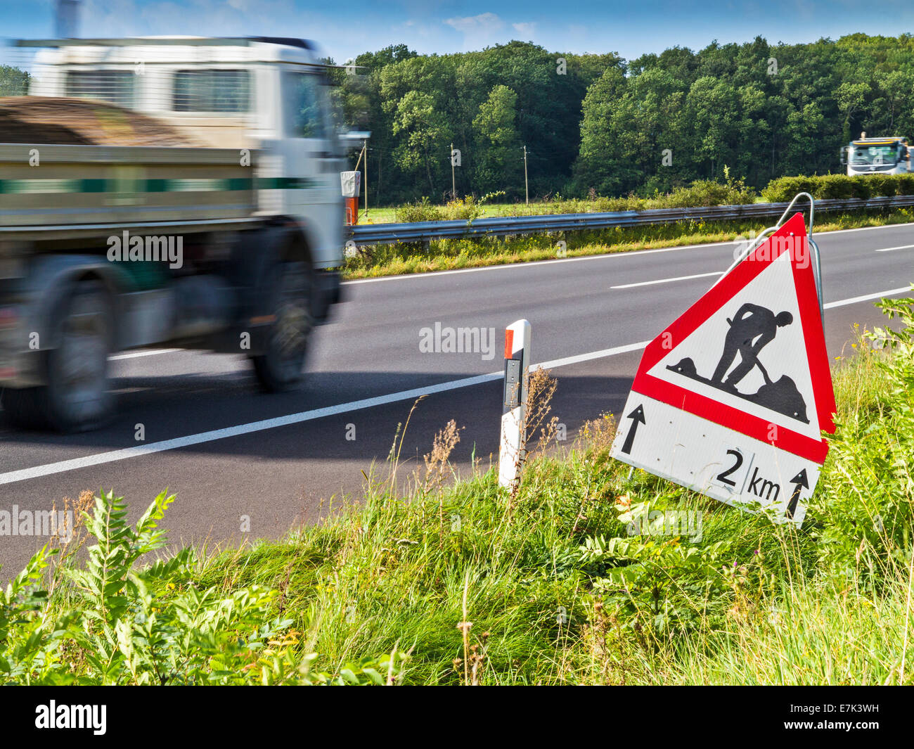 Motorway roadworks speed hi-res stock photography and images - Alamy