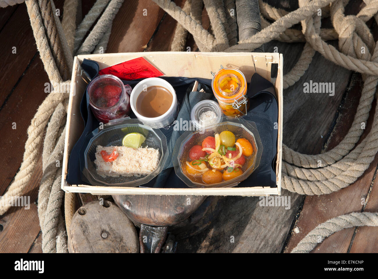 Lunch box by chef Emmanuel Tessier served during a gourmet cruise