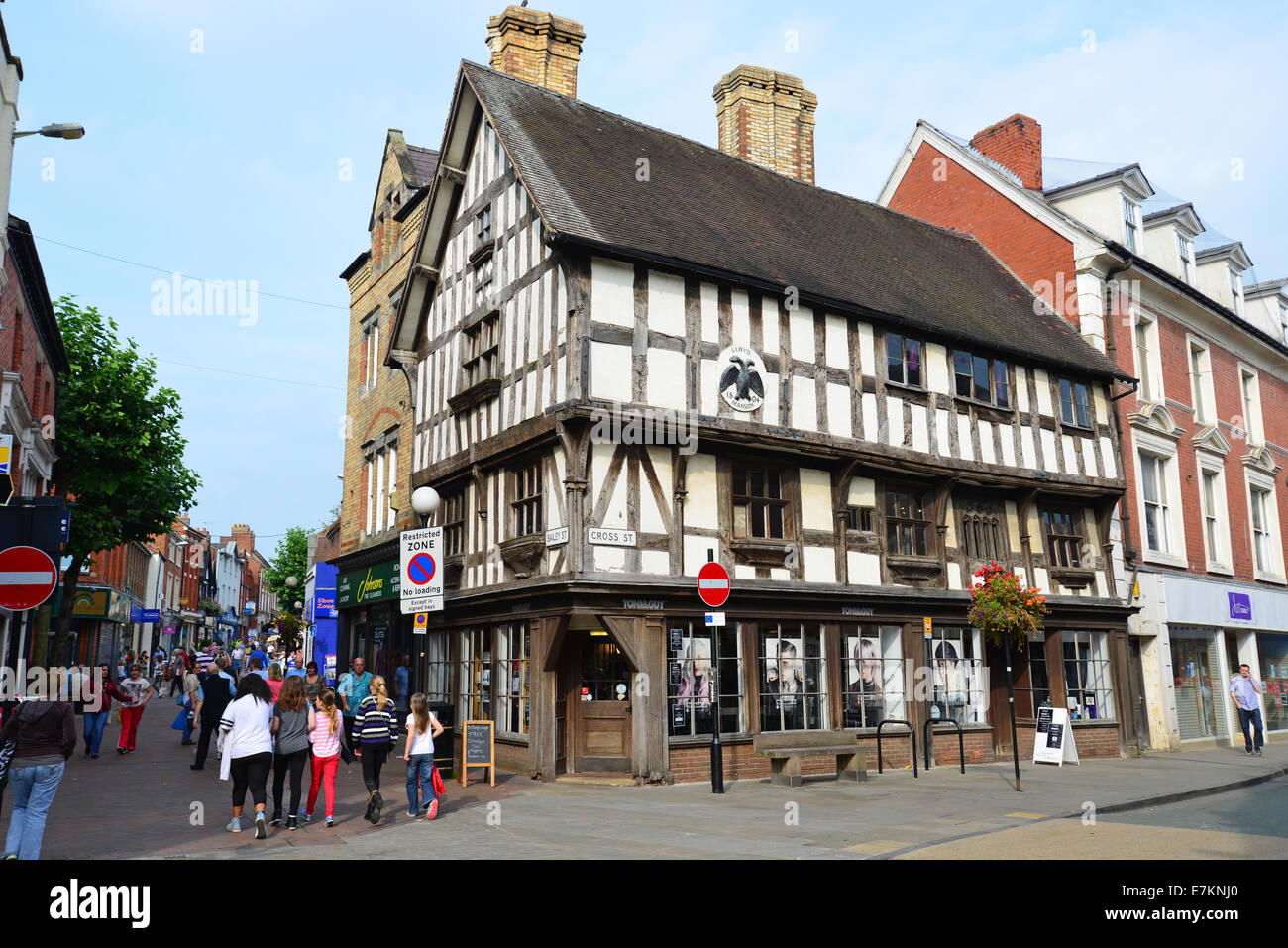 15th century Llwyds Mansion, Cross Street, Oswestry, Shropshire ...