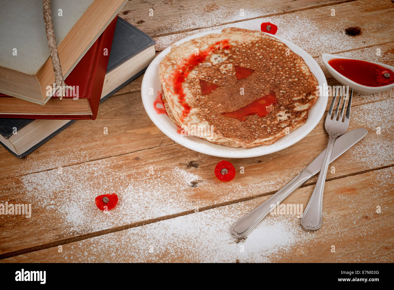 Spooky pancake face, a funny Halloween kid dessert Stock Photo Alamy