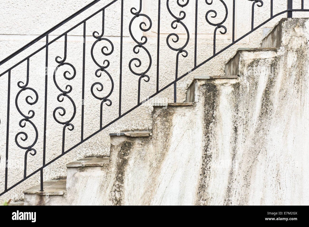Stone steps and iron railings Stock Photo - Alamy