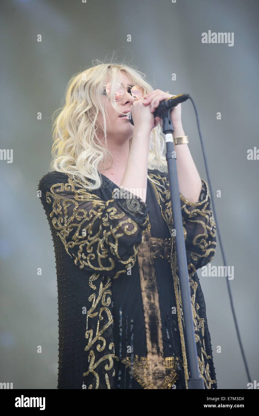 Las Vegas, NV, USA. 20th Sep, 2014. Taylor Momsen, Pretty Reckless in attendance for 2014 iHeartRadio Music Festival Village - Part 2, The Lot, Las Vegas, NV September 20, 2014. Credit:  James Atoa/Everett Collection/Alamy Live News Stock Photo