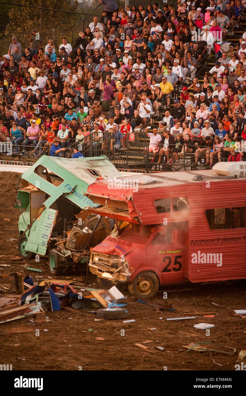 Demolition derby woman hires stock photography and images Alamy
