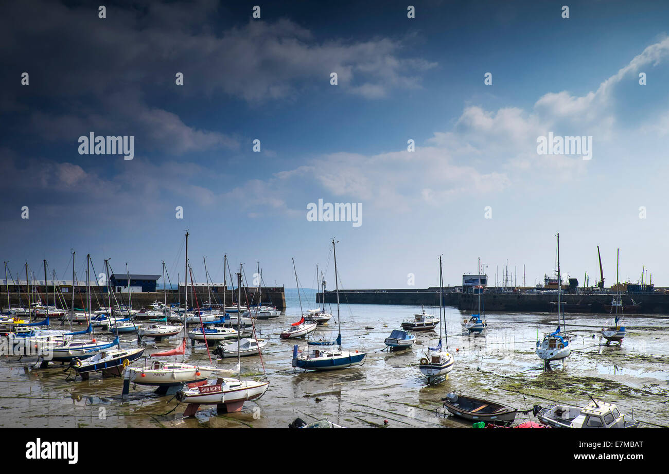 Low tide in Penzance Harbour Stock Photo Alamy