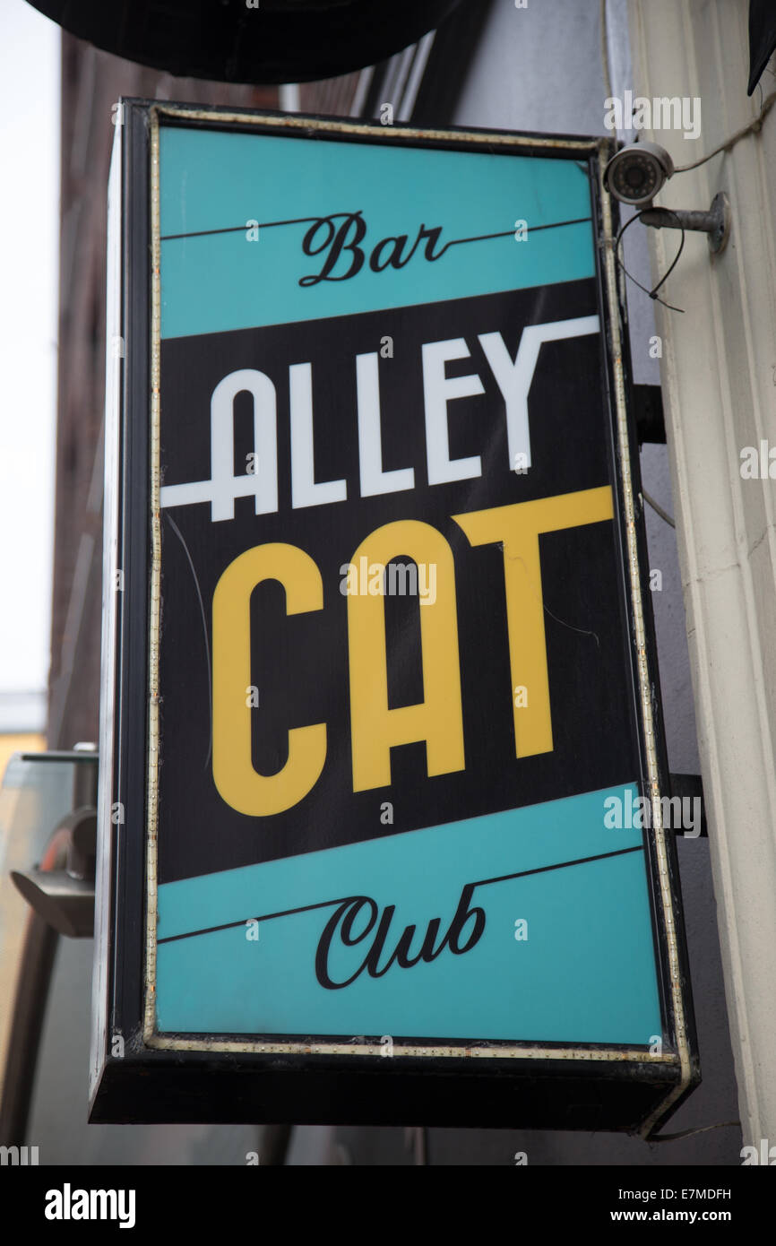 Tin pan alley hires stock photography and images Alamy