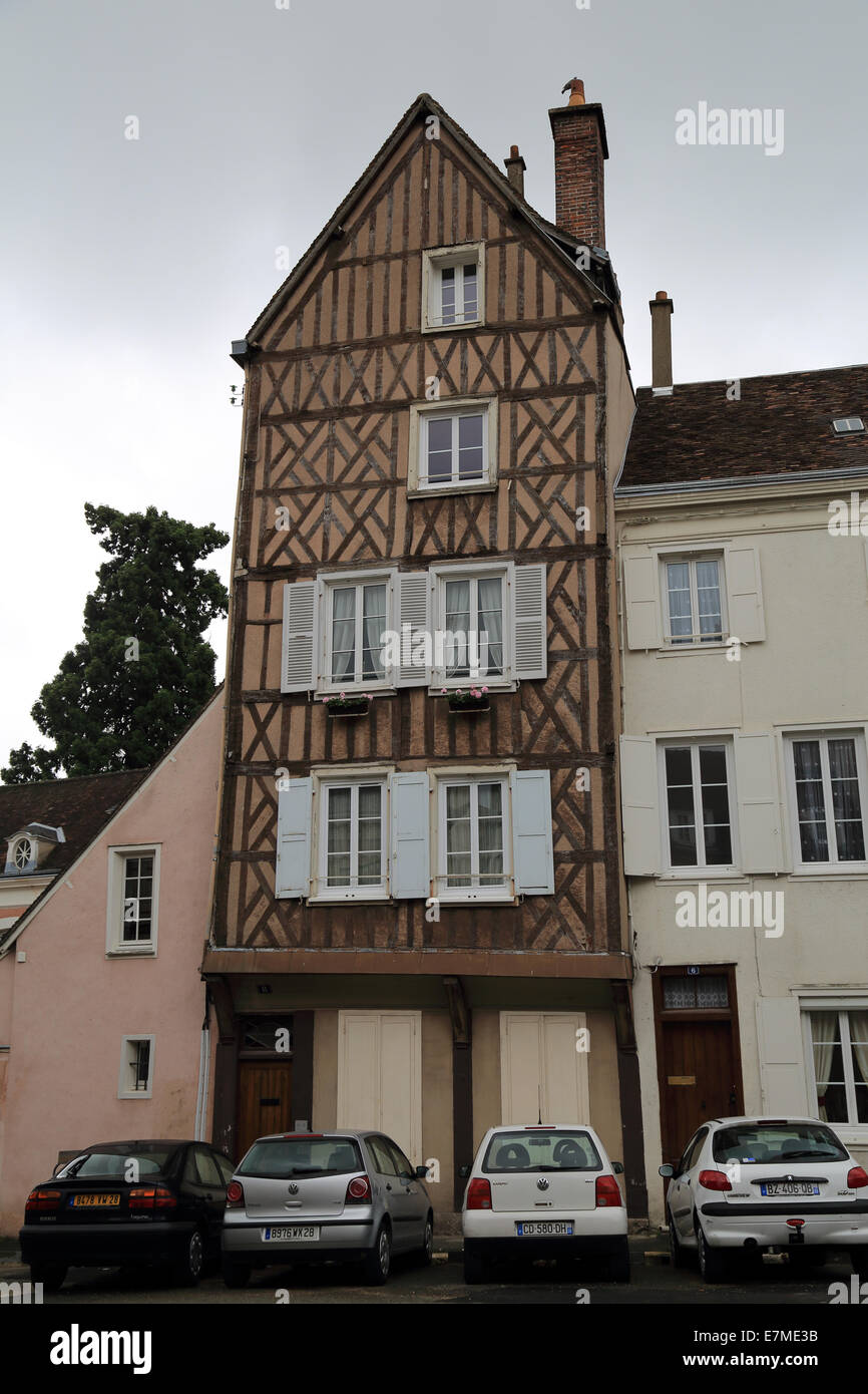 Medieval house chartres hi-res stock photography and images - Alamy