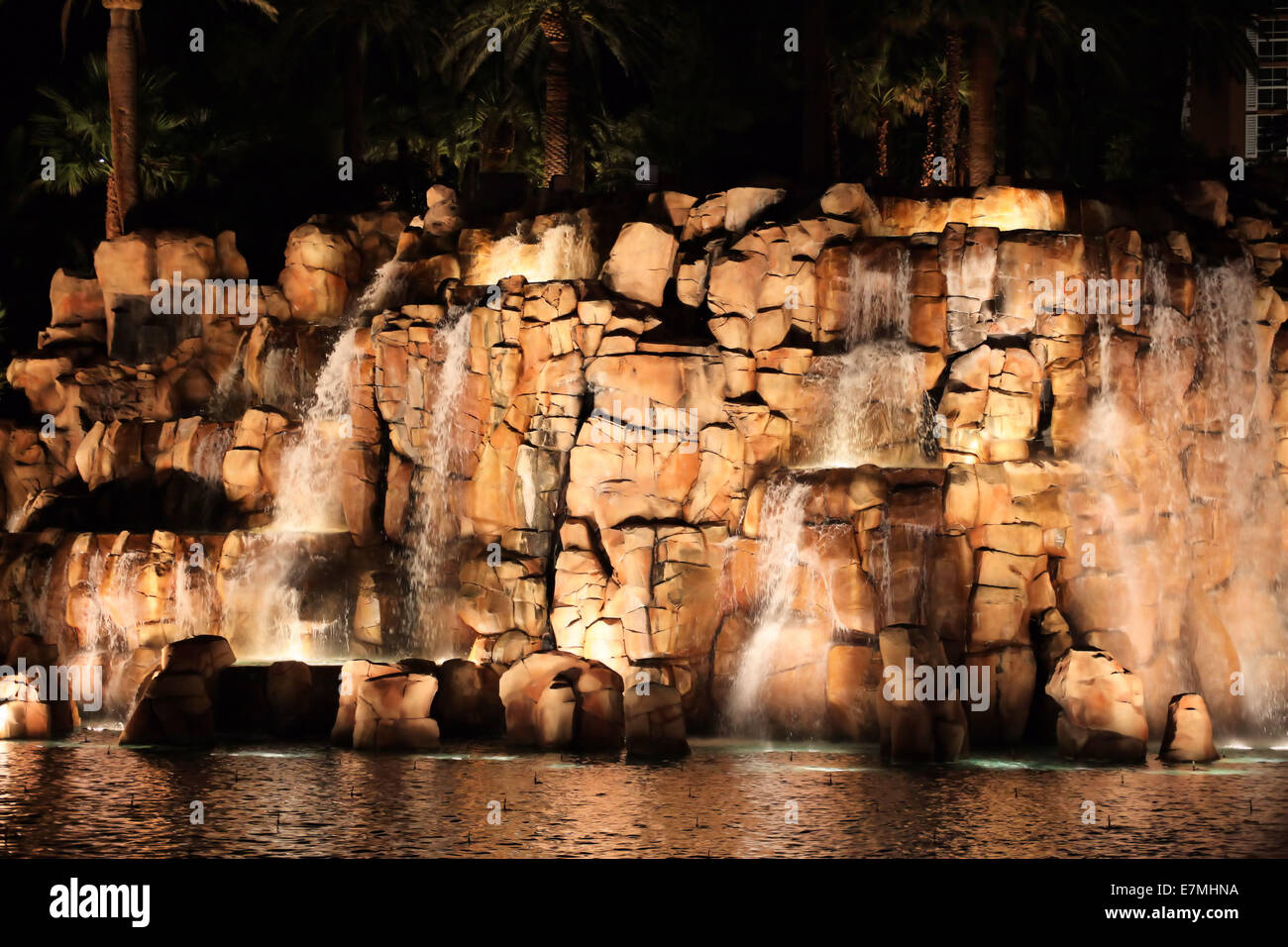 Las vegas waterfall hi-res stock photography and images - Alamy