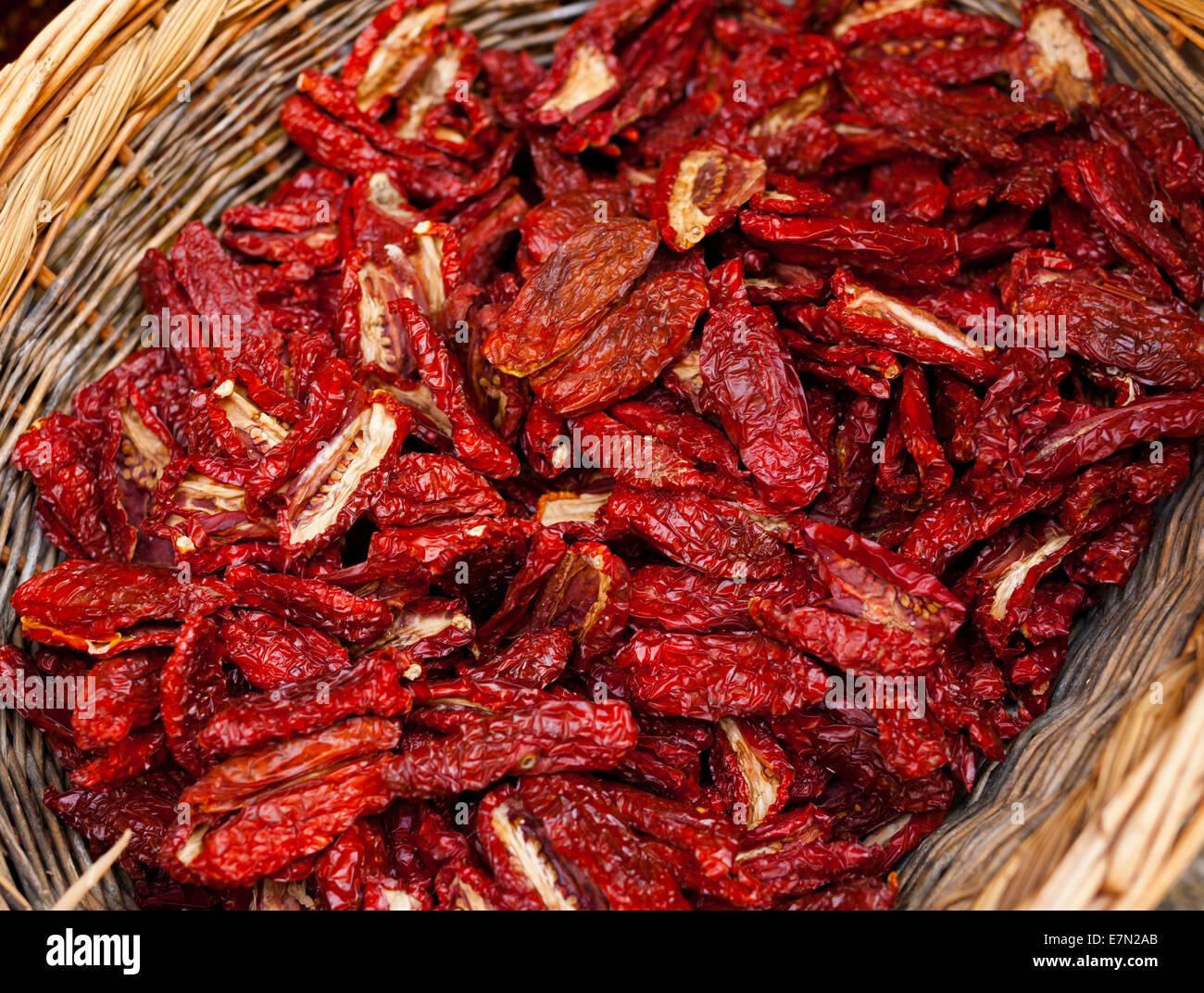 Basket of hot red chili peppers at Salento market Stock Photo - Alamy