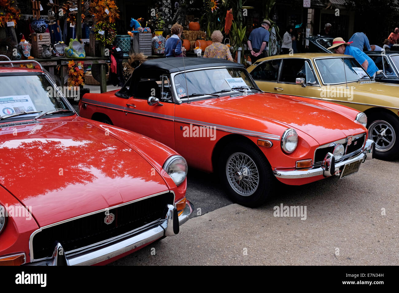 Crowds and vintage cars at the Brits by the Beach Automobile show in Ocean Grove, NJ Stock Photo