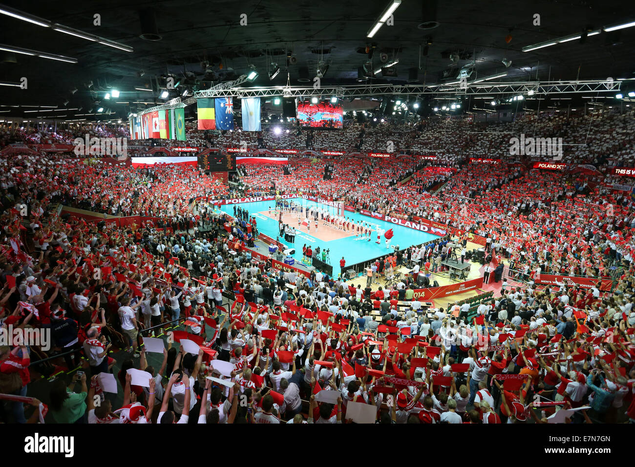 Volleyball fans hi-res stock photography and images - Alamy