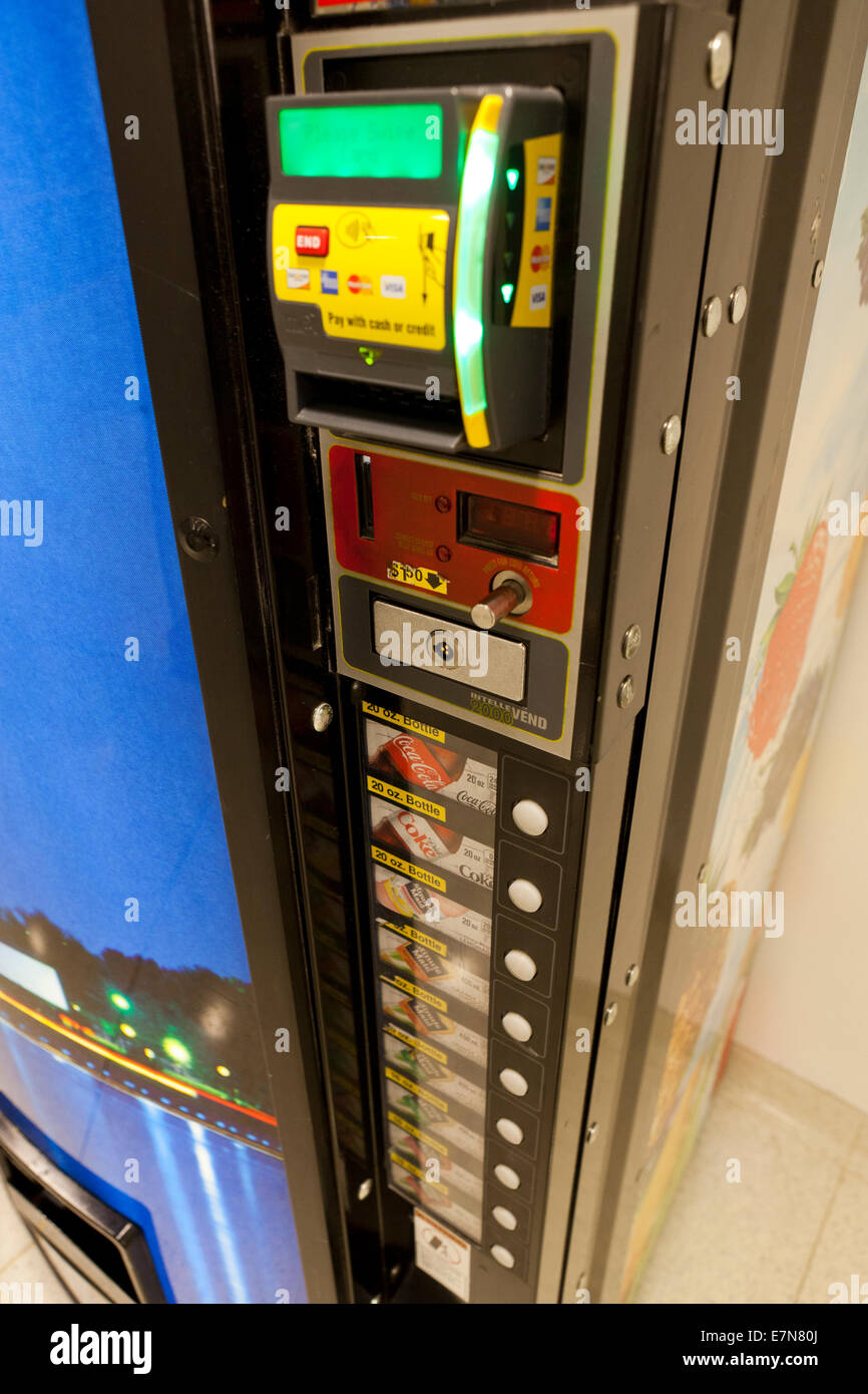 Coca Cola Vending Machine Closeup Usa Stock Photo Alamy