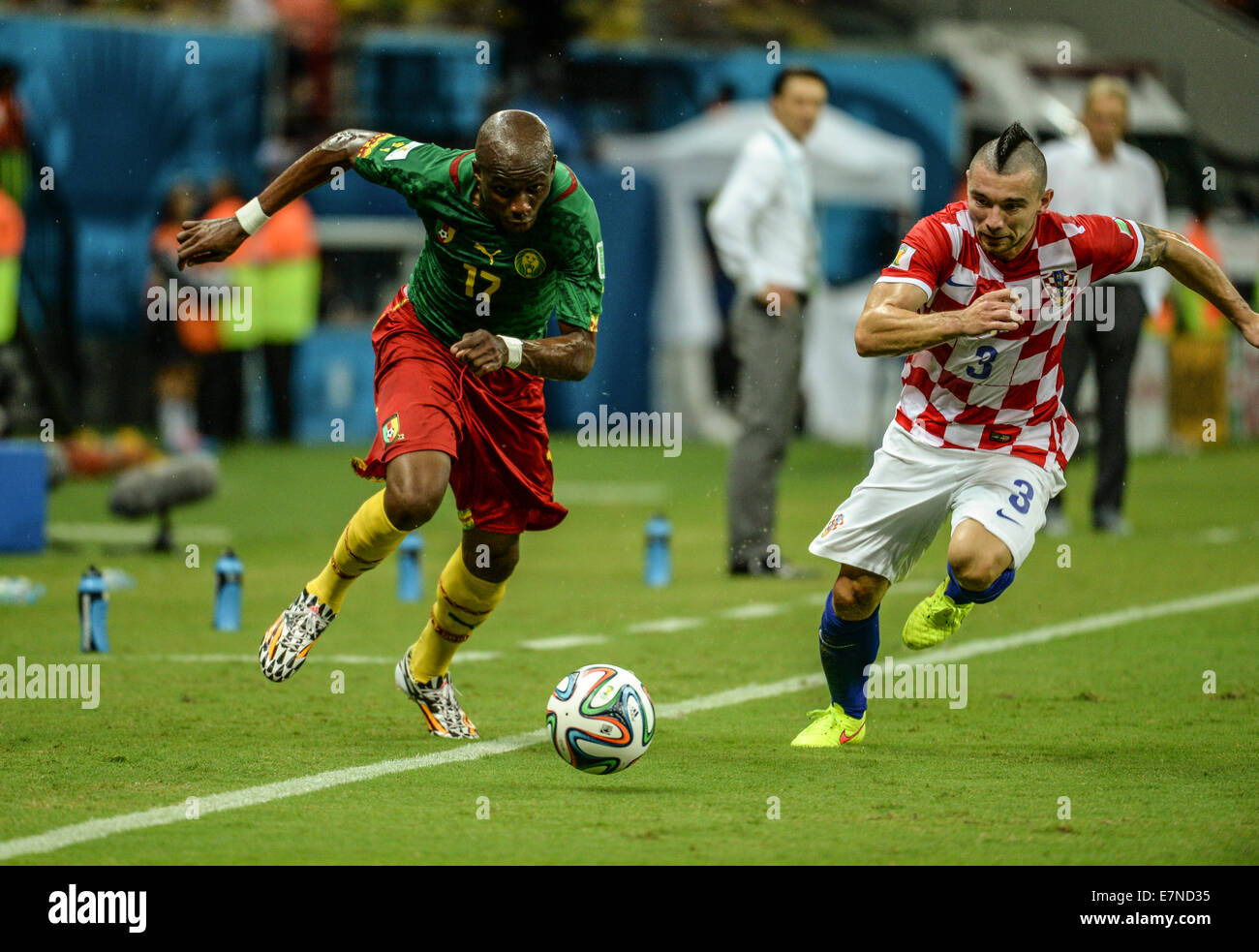 Stephane Mbia and Danijel Pranjic. Croatia v Cameroon. Group match. FIFA World Cup 2014 Brazil. Arena Amazonia, Manaus. 18 Jun 2 Stock Photo