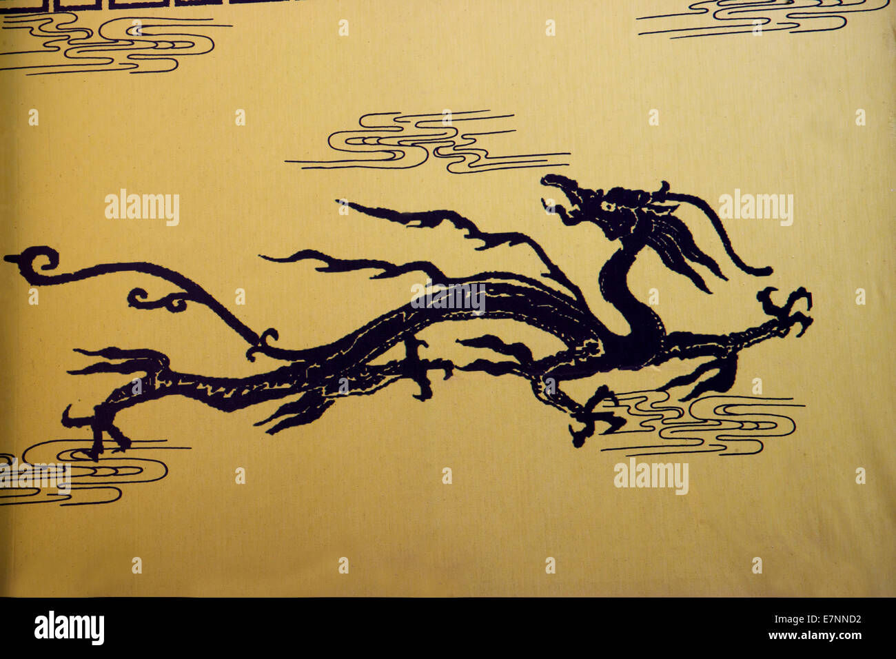 Chinese dragon painting hi-res stock photography and images - Alamy