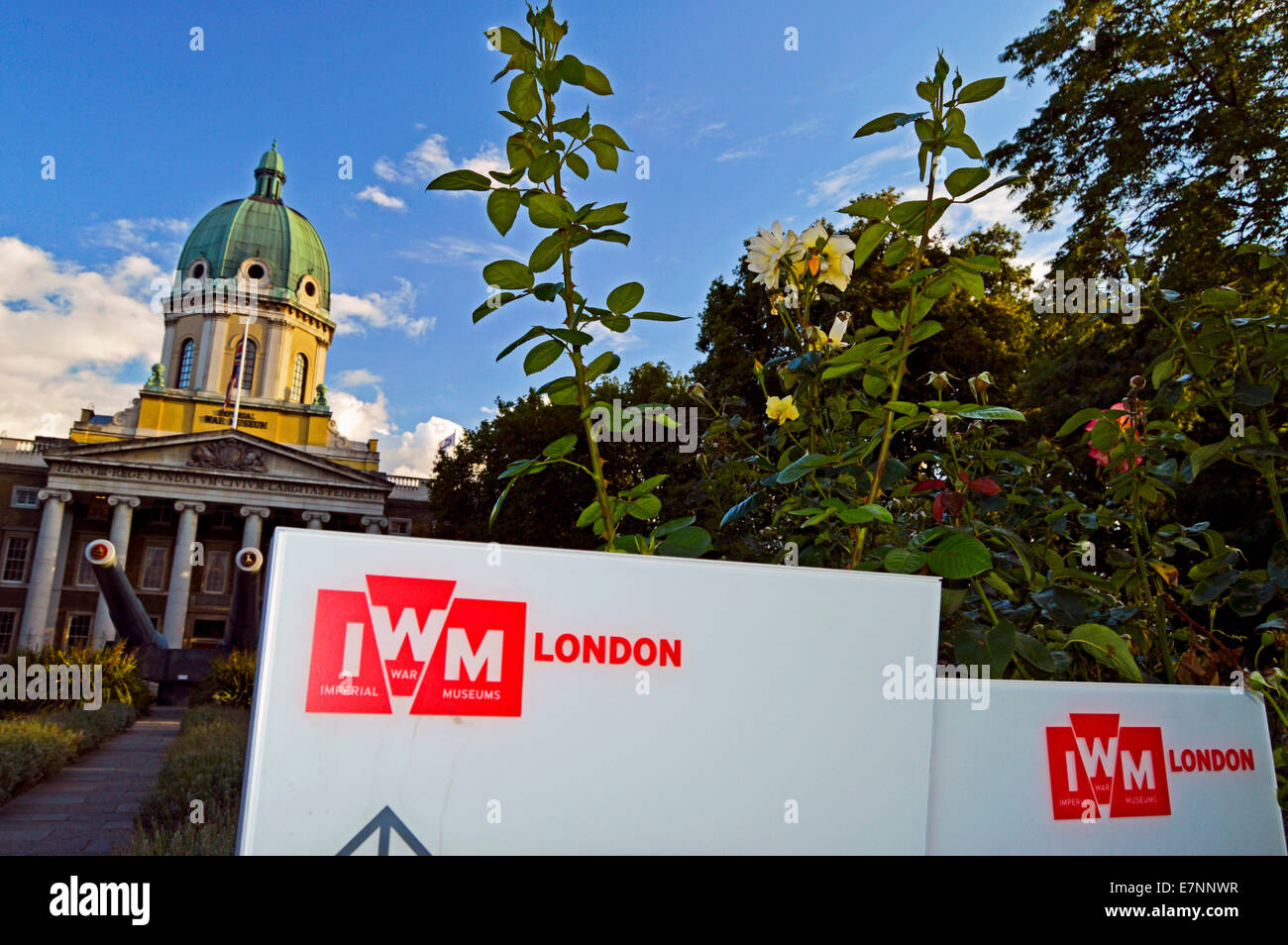 ★日本未入荷★ロンドン【Iｍperial War Museum】外観トート IWM London Tote Bag | IWM London | IWM Shop