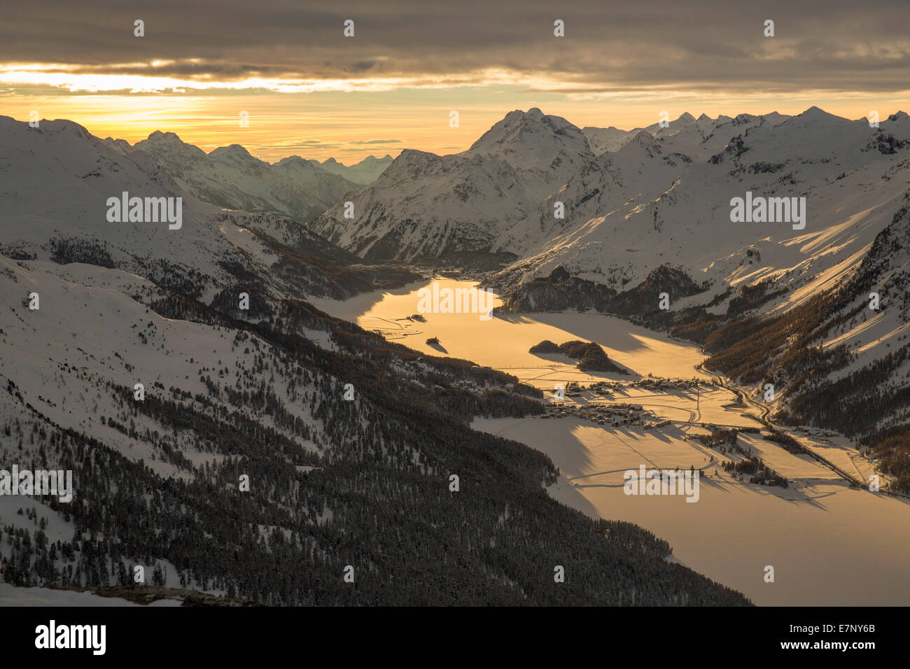 Corvatsch, Upper Engadine, evening light, canton, GR, Graubünden, Grisons, Upper Engadine, mountain, mountains, winters, sundown Stock Photo