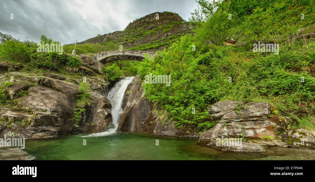 Leventina, Cascate di Santo Petronilla, Biasca TI, canton, Ticino, Southern Switzerland, waterfall, bridge, stone bridge, Switze Stock Photo